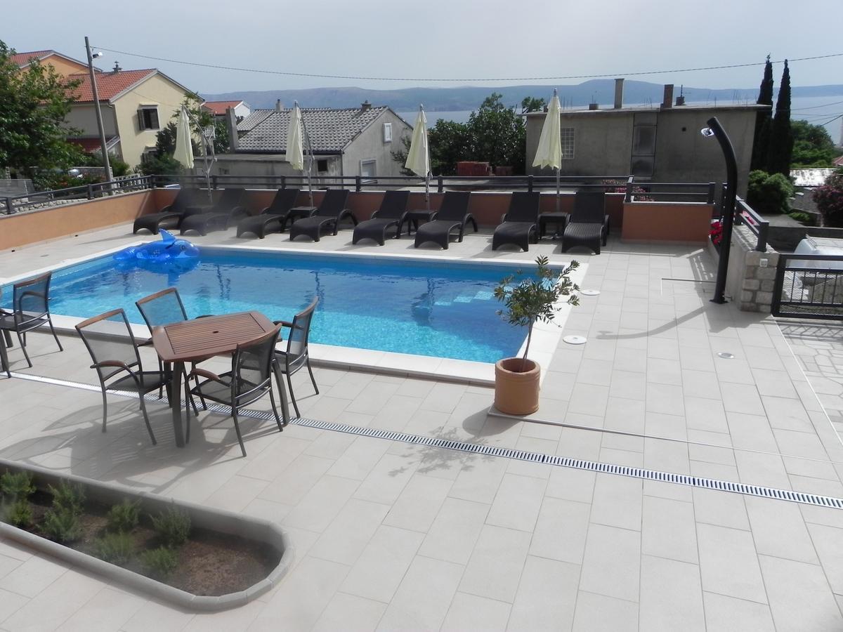 Apartments Antolic Novi Vinodolski Eksteriør bilde